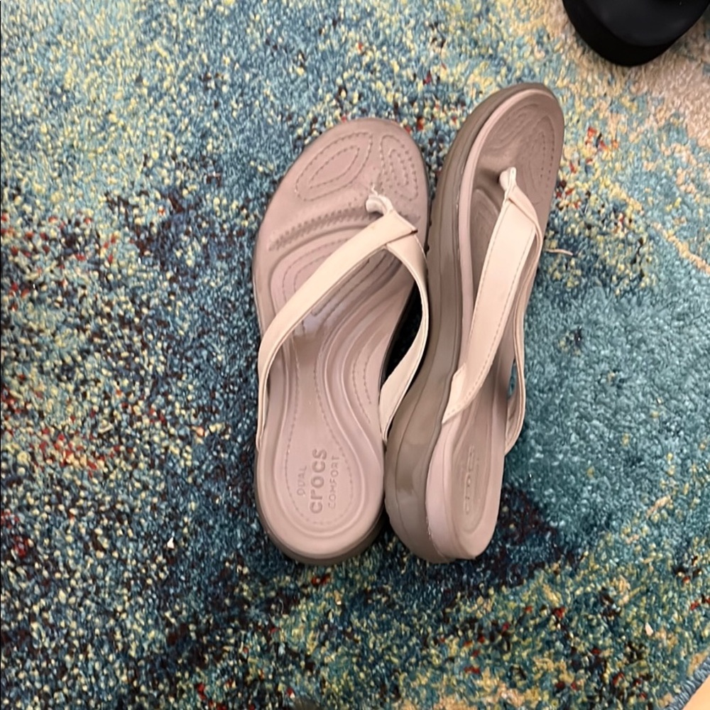 Crocs Women's Cream Sandals